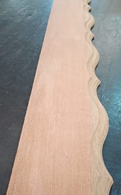 TESTEIRA CEDRINHO TRABALHADA 15CM X 2M